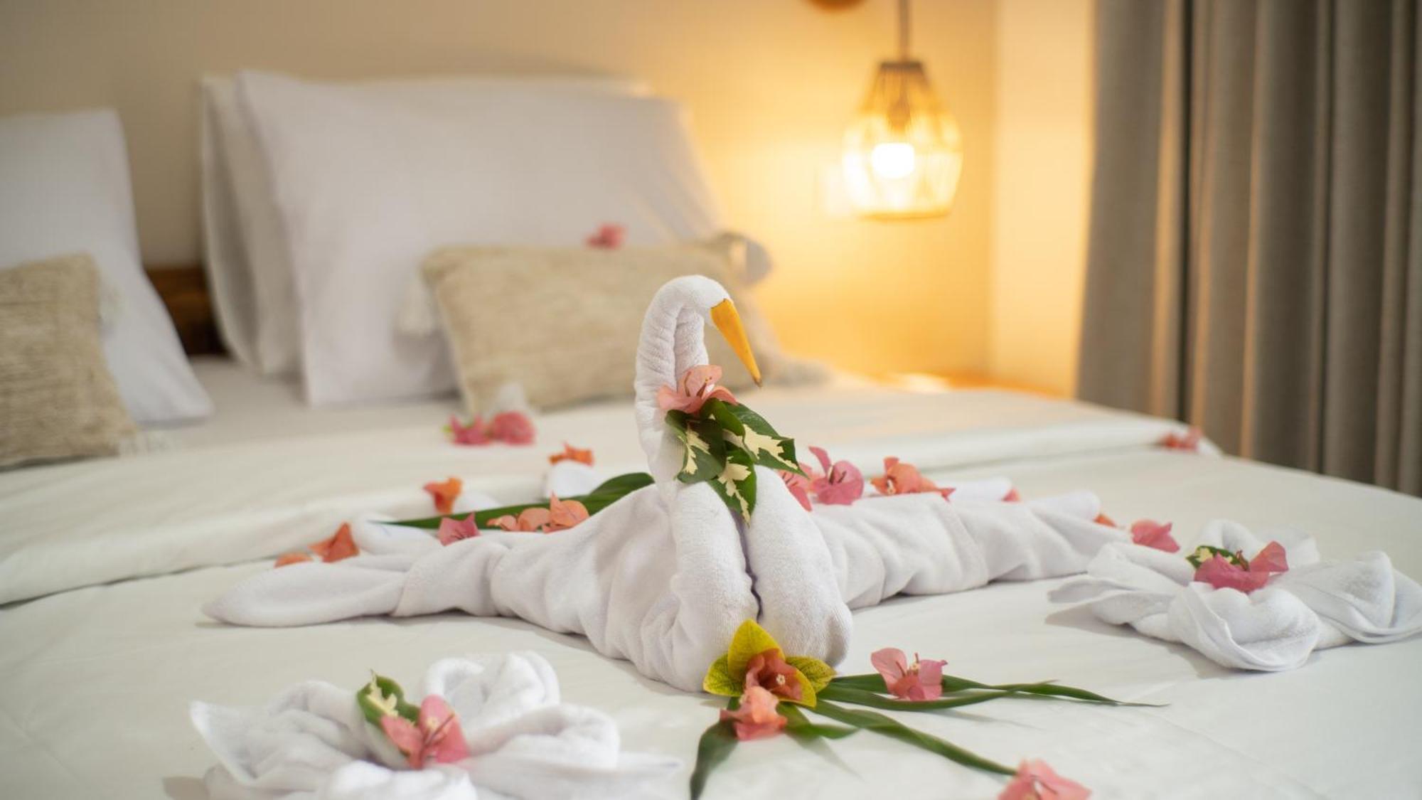 Nucifera Kuta Lombok Apartment ภายนอก รูปภาพ
