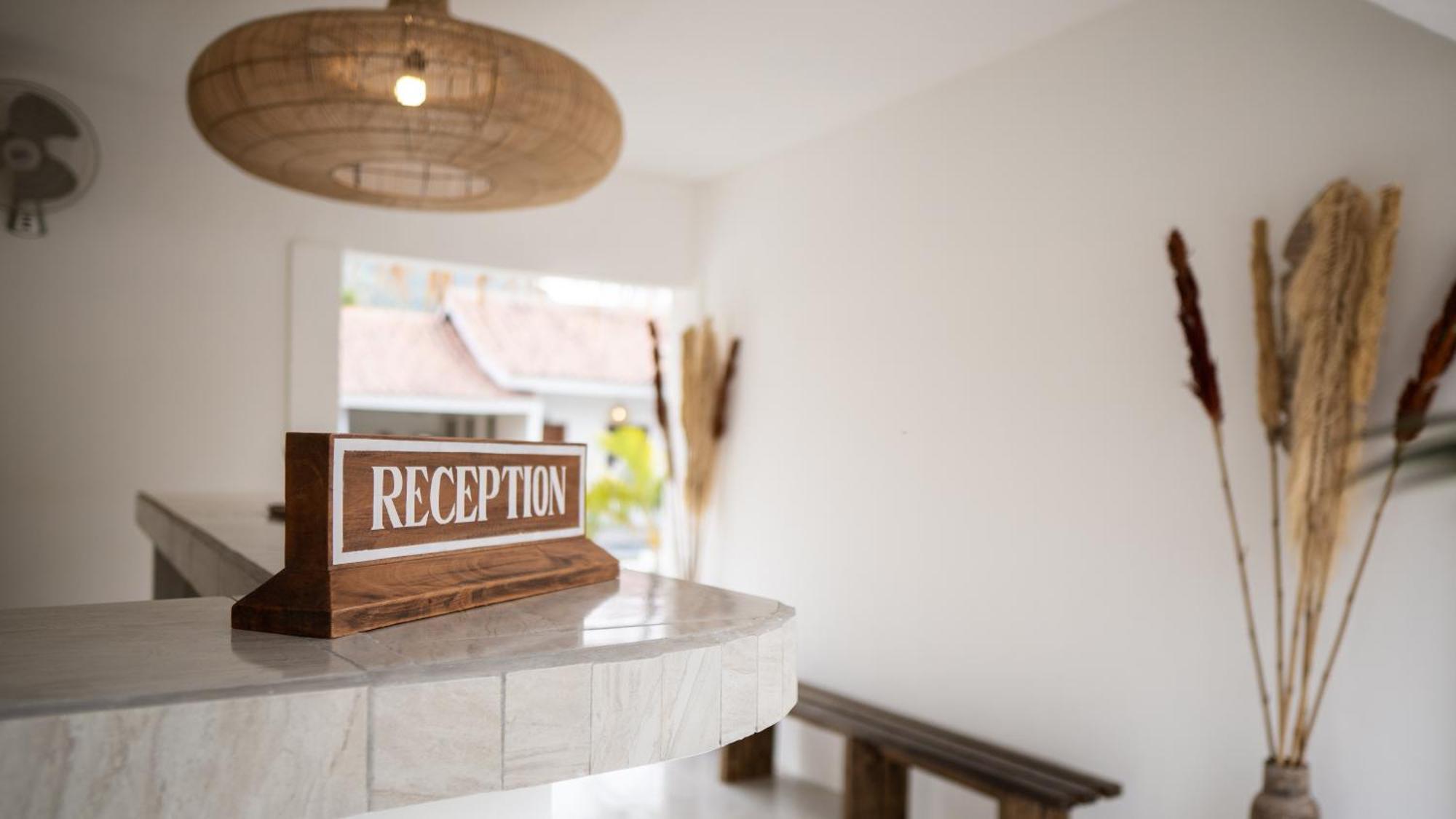 Nucifera Kuta Lombok Apartment ภายนอก รูปภาพ
