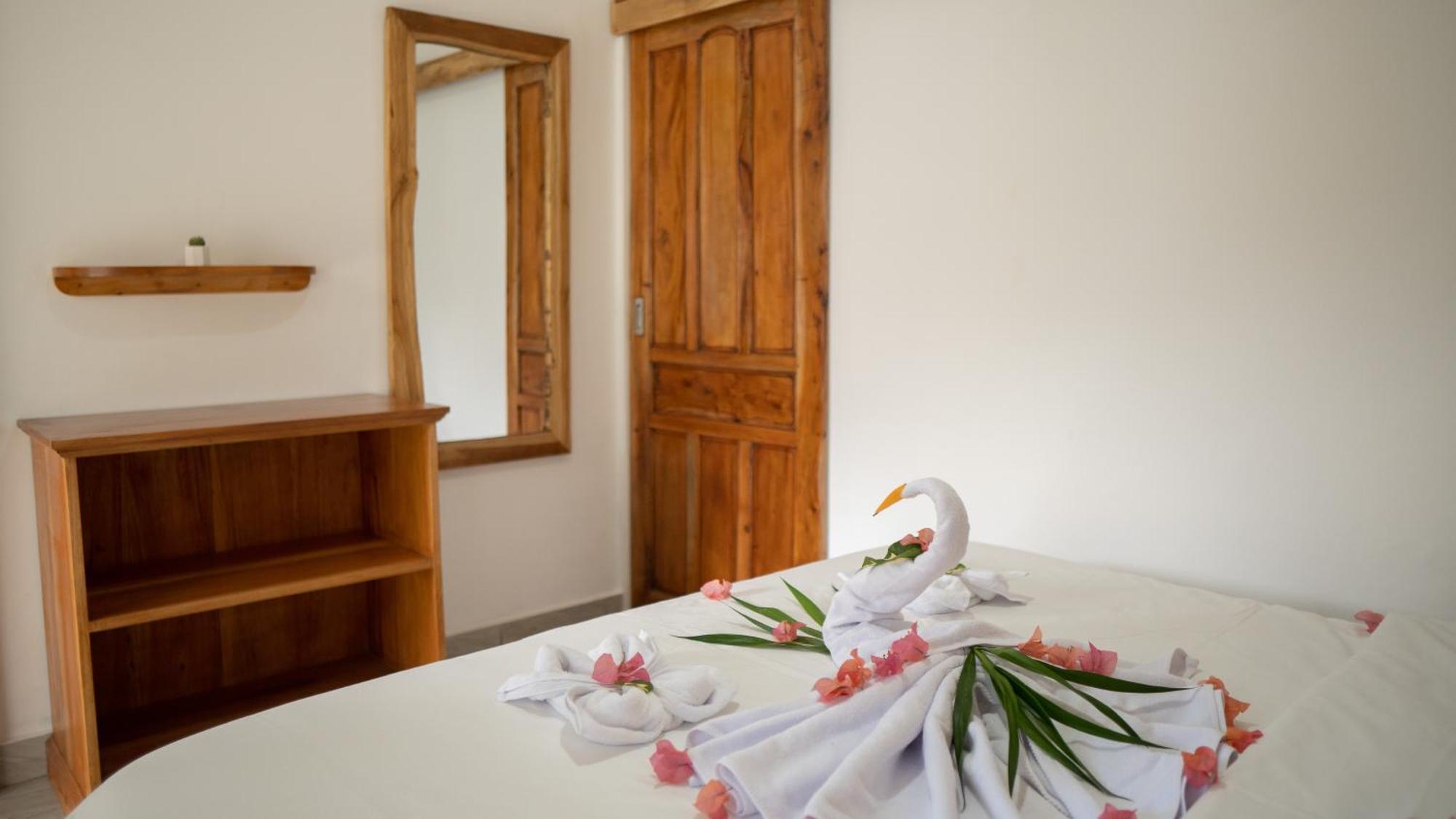 Nucifera Kuta Lombok Apartment ภายนอก รูปภาพ